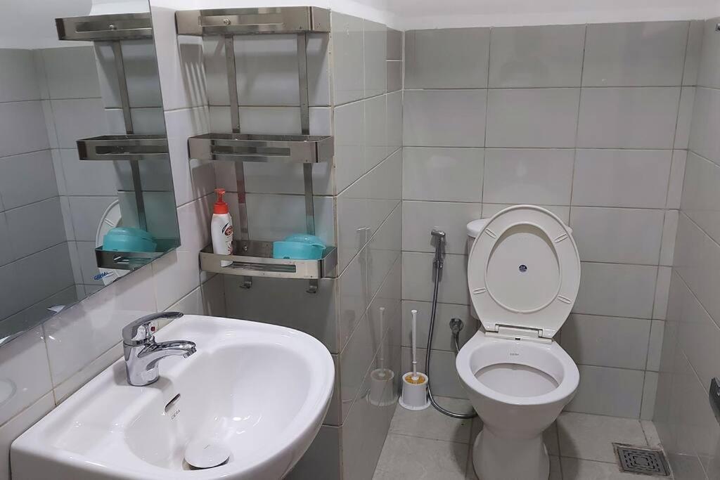 Jays Apartment - Colombo 02 At The Heart Of Convenience المظهر الخارجي الصورة